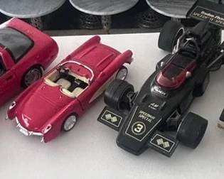 Col Model Cars