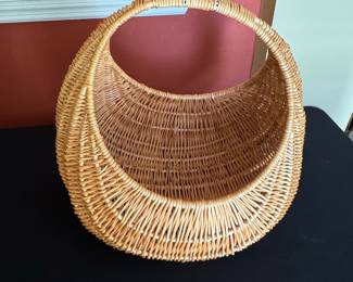 Wicker Gondola Basket