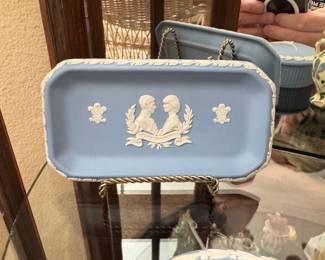 Wedgwood Jasperware Commemorative Plate - Prince Charles and Princess Diana