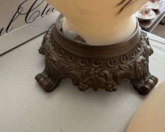 Vintage Gone With the Wind Hand Painted Oil Lamp