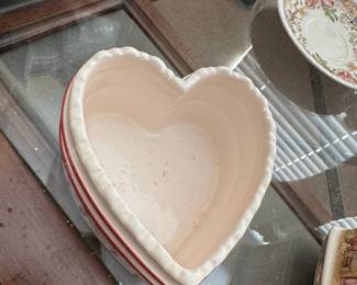 Hand-Painted Ceramic Heart-Shaped Candle Holder with Roses and Chocolate Inscription
