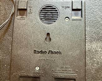 Micronta Digital Alarm Clock by Radio Shack second image