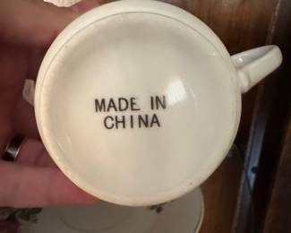 Floral Rose Pattern Teacup and Saucer Set