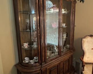 Vintage Bernhardt Hibriten Dark Wood Curio Cabinet with Glass Doors and Shelving