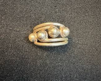 Vintage Sterling Silver "3 Balls in Slots" Ring