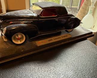 Lincoln Zephyr Convertible Diecast Model Car