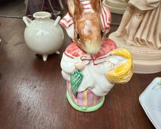 Beatrix Potter Mrs. Rabbit Figurine
