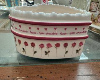 Hand-Painted Ceramic Heart-Shaped Candle Holder with Roses and Chocolate Inscription