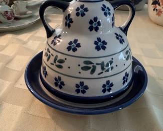 Bolesławiec "Cheese Lady" Butter Dish with Lid