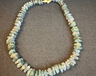 Moss Agate Chip Necklace with Gold-Tone Clasp