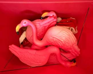 Vintage Don Featherstone Pink Flamingos
