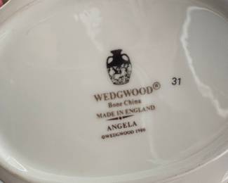 Wedgwood Angela Fluted Edge Basket