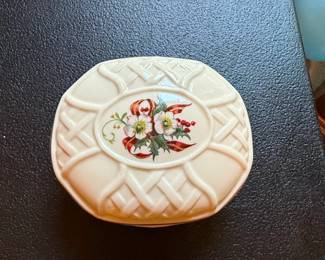 Lenox Winter Greetings Trinket Box
