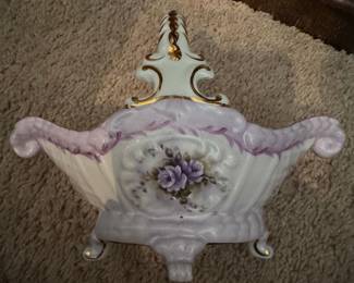 Vintage Porcelain Decorative Bowl with Floral Motif and Gold Trim