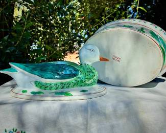 MCM  Chinese porcelain duck tureen