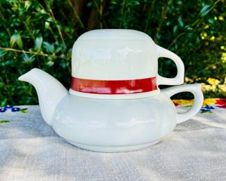 The Toscany Collection "Tea for One"