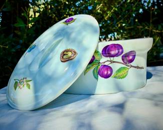 Vintage Royal Worcester Evesham Gold Covered Casserole Dish