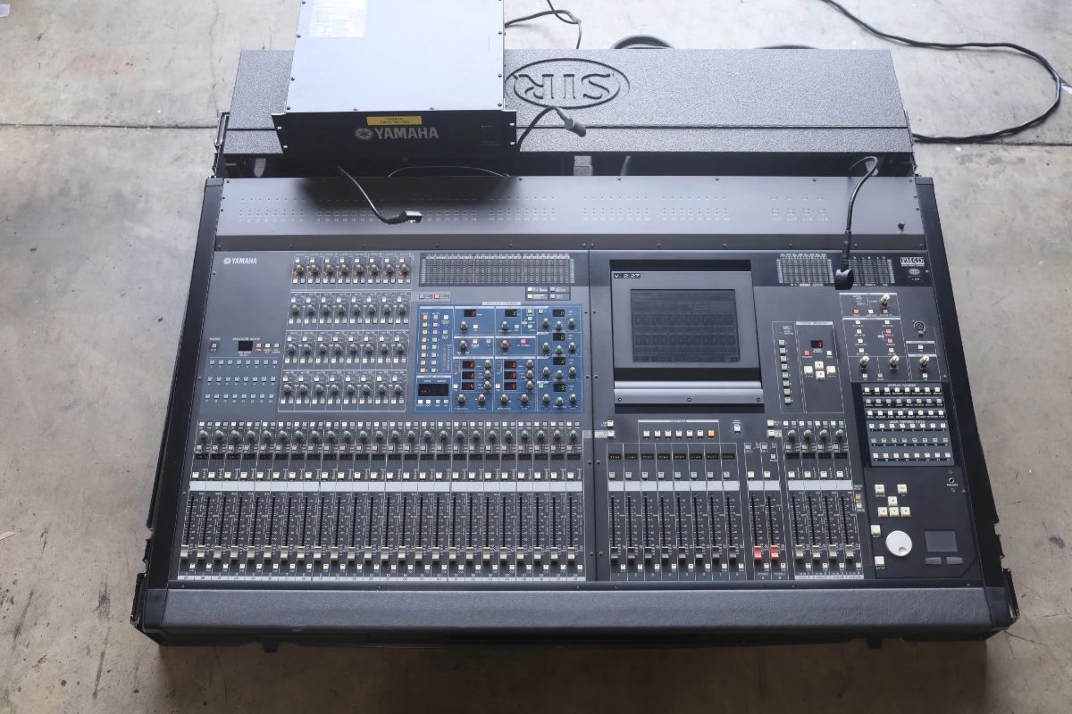 Yamaha PM5D-RH Mixing Console w/ Power Supply and Case