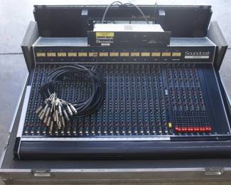 Soundcraft 500 24 Channel Mixing Board w/ Power Supply