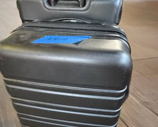 Bazaart F63D5339AE3E4ED7B3F7FCC13D5C8AAC