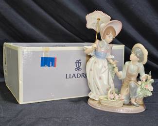 Lladró "For You" figurine #5453 Retired
