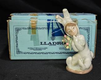Lladró #1509 Spring Flowers Figurine              
