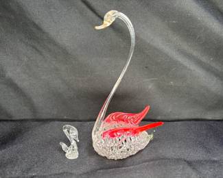Spun Art Glass Swan Figurines