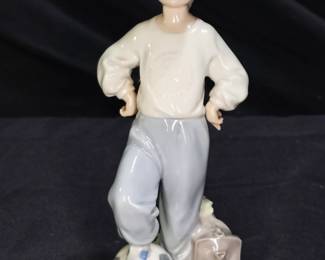 Retired Lladró Starting Forward" figurine #7605
