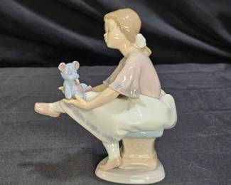 Retired Lladro Best Friend figurine #7620
