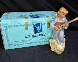 Lladró 2197 Heavenly Song or Heavenly Strings

