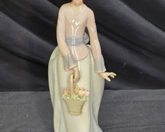 Lladró 5461 "Koala Love" figurine
