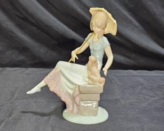 Lladró 7612 "Picture Perfect" Collector's Edition
