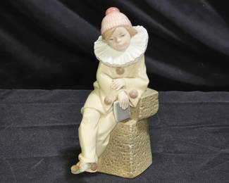 Lladró 5203 figurine "Little Jester"
