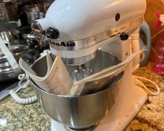 #51	Kitchenaid Classic Stand Mixer - only has wire whisk	 $100.00 			