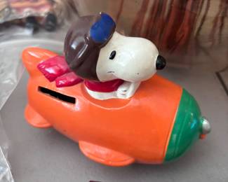 Vintage Snoop Bank