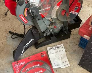 Craftsman Compound Miter Saw w  Extra Blades  Manual