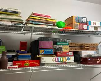 Games,Books And Puzzles 