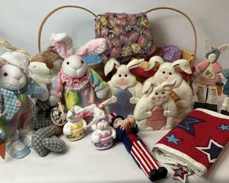 Easter And 4th Of July Decor 