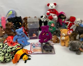 TY Beanie Baby Lot Including Princess  The End Bear With Case