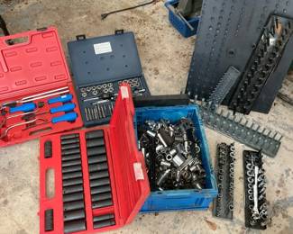 Large Mechanic Tool Lot  Sockets, Impact Sockets, Tap  Die Sets