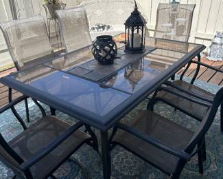 Outdoor table and chairs