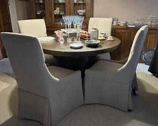 Round dining table and 4 chairs
