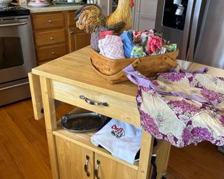 Kitchen Island on wheels