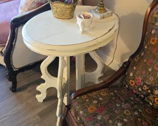 Shabby chic side table 