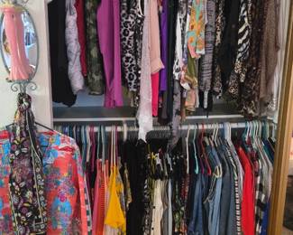 Very nice women's clothing & shoes