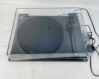 Planar One Turntable