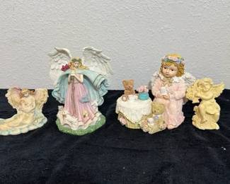 Cherub Angels with Music Box 