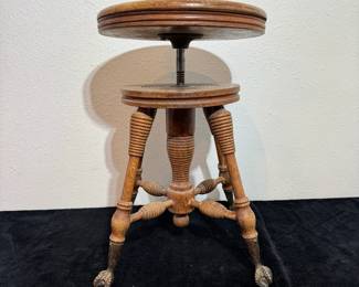  007 Antique Piano Stool 