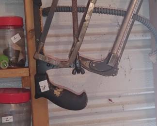 Hand saws