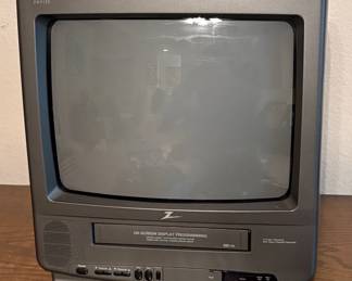 Zenith 13" Color Television with VCR Combo